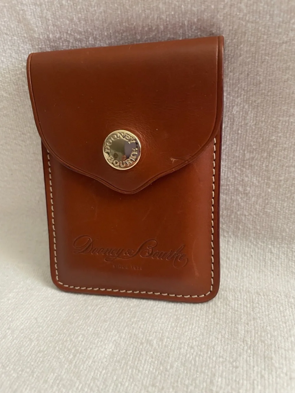 Vintage Dooney & Bourke Chestnut Brown Card Holder - Picture 1 of 7